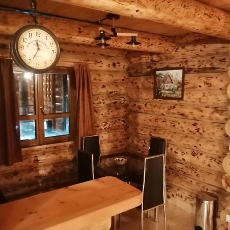 Emilijin Konak Villa Kokin Brod Exterior foto