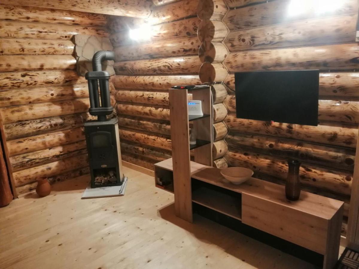 Emilijin Konak Villa Kokin Brod Exterior foto